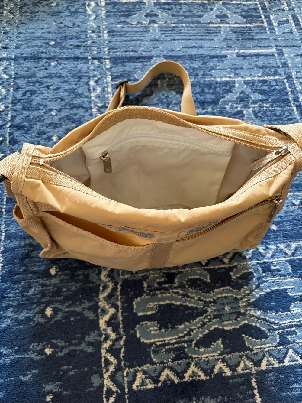 Lesportsac tan nylon messenger bag